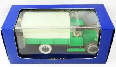 Tintin - Editions Atlas - N� 63 Mint in box Military Truck from Tintin and the Broken Ear