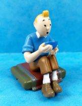 Tintin - Figurine pvc Moulinsart - Tintin assis avec bol