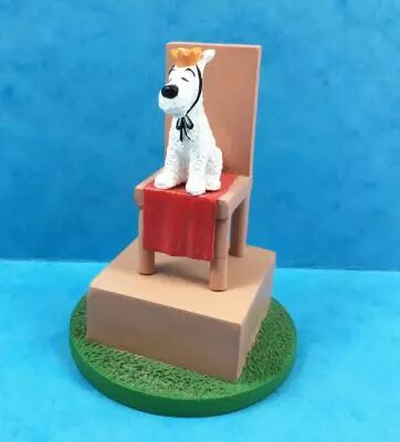 Tintin - Figurine R�sine Moulinsart - Roi Milou sur le tr�ne 