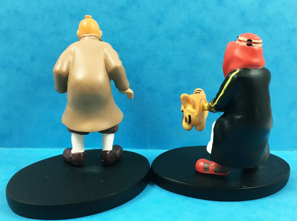 TINTIN: TINTIN PHOTOGRAPHE - statuette résine 18 cm (occasion),  moulinsart (tintin), moul45916