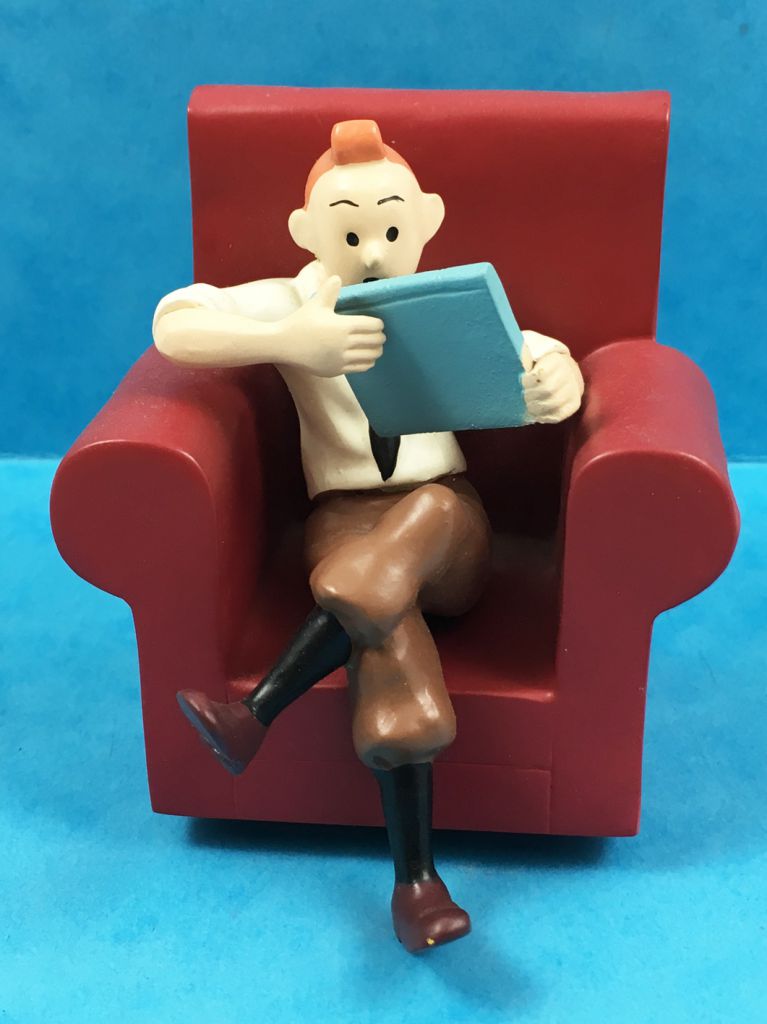 Tintin - Figurine Résine Moulinsart - Tintin dans son fauteuil