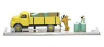 Tintin - Moulinsart - N° 04 Yellow Truck in Launching Site (Mint in Box)