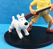 Tintin - Moulinsart Resin Figure - Tintin and Snowy explorer