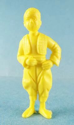 Tintin - Premium Monocolor Figure Esso Belgium - Niko (Yellow)