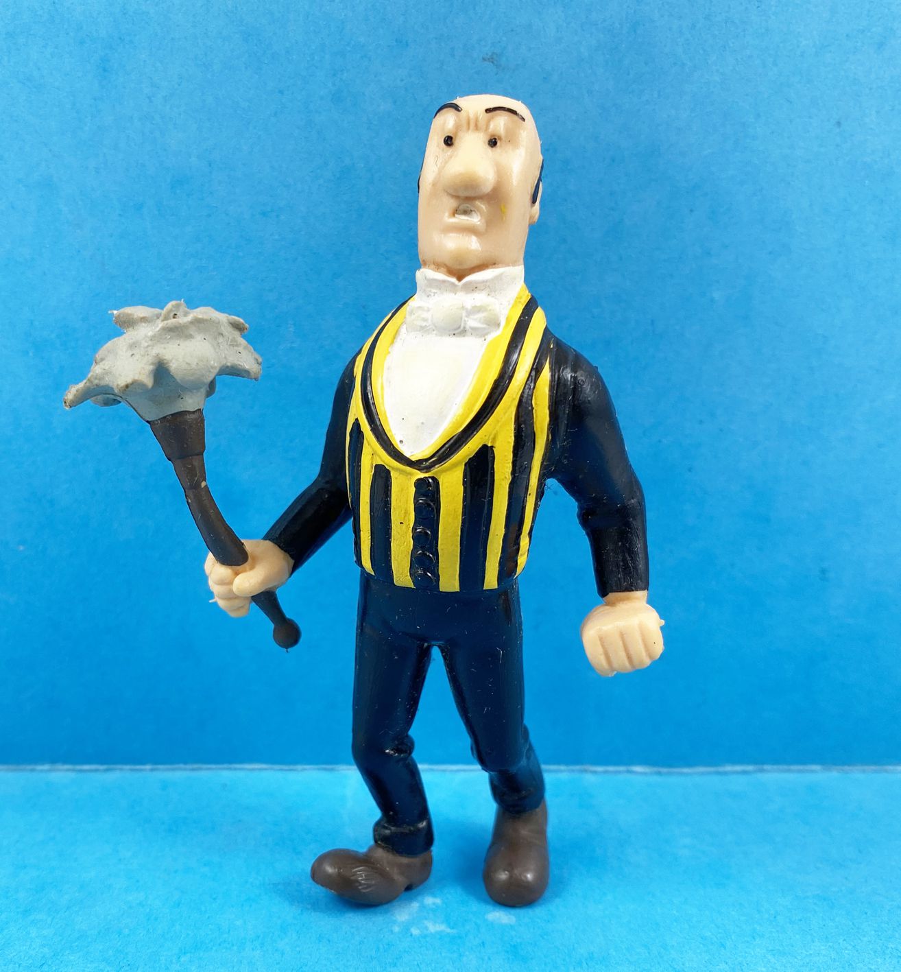 the butler nestor the feather duster Pvc figurine plastoy tintin kuifje Hergé 1994 