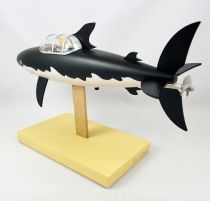 Tintin\'s Shark Submarine - Moulinsart (Collection Icônes) Resin Statue