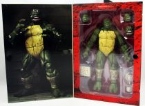 TMNT Tortues Ninja (IDW The Lost Ronin Comics) - NECA - The Last Ronin (Battle Damaged)