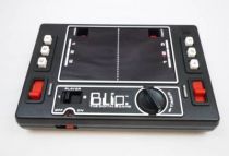 Tomy - Handheld Electro-Mechanical Game - Blip (boite française)