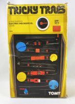 Tomy - Handheld Electro-Mechanical Game - Tricky Traps (Loose w/Box)