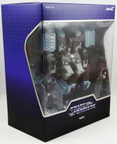 Transformers - Super7 Ultimate Figure - Decepticon Tarn
