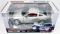 Transformers Binaltech - Takara - Grimlock (Ford Mustang GT)