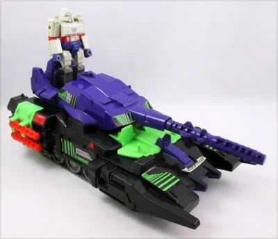 Transformers G1 - Action Masters Decepticon - Neutro-Fusion Tank & Megatron (loose)