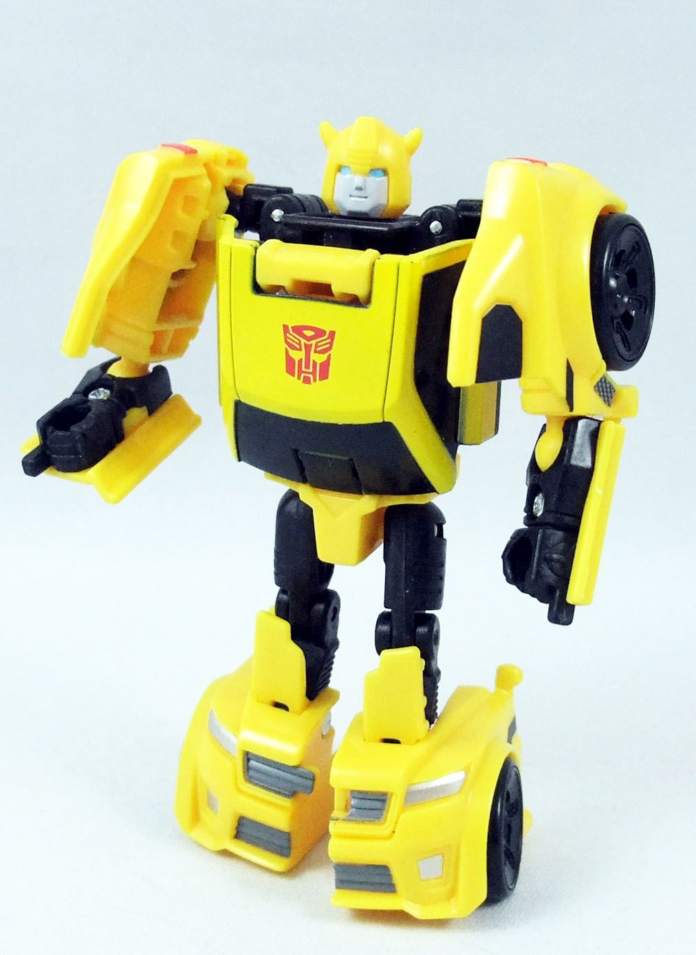transformers titans return bumblebee