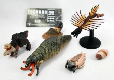Tremors - Takara Tomy - Set of 4 gashapon figures : Graboid, Shrieker, Assblaster, Larva & Egg