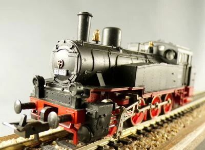 Trix 2412 Ho Dr Steam Loco 0-8-0 040 BR 92 692 Black Reverse Lighting no Box