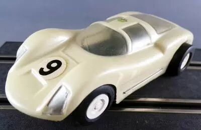 Troby 903 - Porsche Carrera 6 Cream Colour #9 Lexan Body no Box 1:32