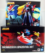 UFO Robo Grendizer - Bandai Soul of Chogokin GX-76SP - Goldrake + Spazers Set \ Anime Color Version\ 