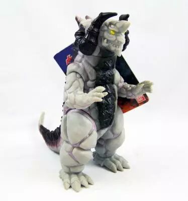 Ultraman Kaiju - Bandai Ultra Monster Series - Silvergon n�37 01