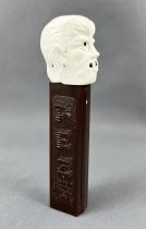 Universal Studios Monsters - Distributeur PEZ - The Wolfman (patent number 2.520.061)