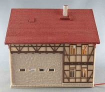 Vollmer 20391 Ho Farmhouse in Colombage with Barn Garage & Lightning