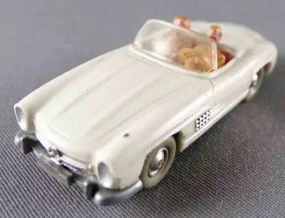 Fichier:.00 1514 Mercedes-Benz 190 SL Cabriolet two-seater (vintage).jpg - Wikipédia