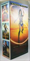 Wonder Woman - (Gal Gadot) - Ultimate Collector\'s 1/4 Scale Action Figure NECA