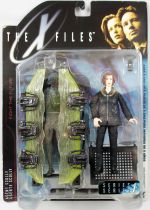 X-Files - McFarlane Toys - Agent Dana Scully with Cryopod Chamber