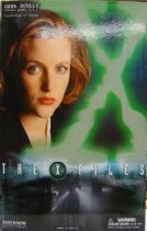 X-Files - Sideshow Collectibles 12\'\' Action Figures - Fox Mulder & Dana Scully figures set