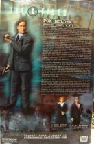 X-Files - Sideshow Collectibles 12\'\' Action Figures - Fox Mulder & Dana Scully figures set