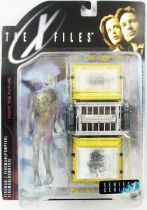 X-Files (Au delà du réel) - McFarlane Toys - Pompier avec Cryo-chambre