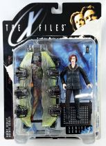X-Files (Aux frontières du réel) - McFarlane Toys - Agent Dana Scully (polaire) avec Chambre Cryopode (loose w/card)