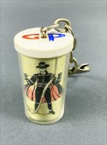 Zorro - Grey-Poupon key-holders - Zorro both hands on sword