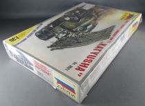 Zvezda 3521 - WW2 Soviet Rocket Launcher BM-13 Katyusha 1:35 Mint in Sealed Box