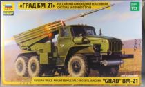 Zvezda 3655 - Russian Army Truck Munted Multiple Rocket Launcher GRAD BM-21 1/35 Neuf Boite